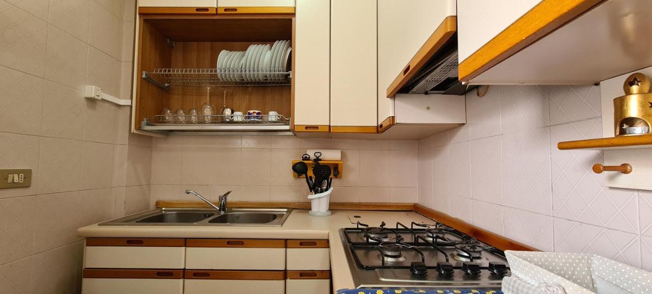 Em Holiday Apartment2 Quartu Sant'Elena Exterior photo